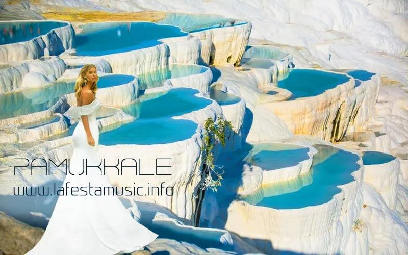 Organization of wedding and wedding painting in Pamukkale. Booking artists and musicians for a corporate party in Pamukkale. Best hotel restaurants in Pamukkale