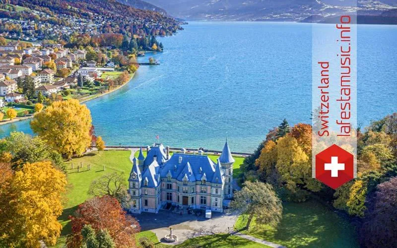 Boda en el Castillo de Schadau, Suiza (ideas, consejos, precios). Alquilar el Castillo de Schadau para una boda en Suiza. Organización de un banquete de boda y fiesta en el Castillo de Schadau en Suiza.