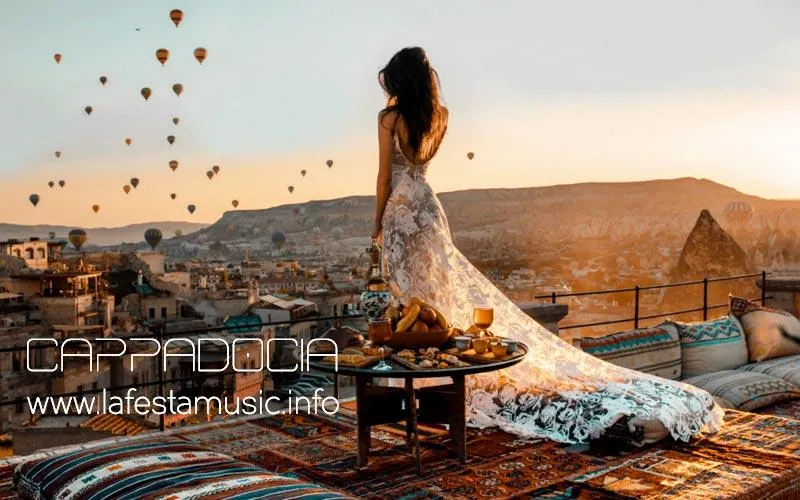 Booking the original shows and artists for a wedding party in Cappadocia. The best shows and artists for corporate parties and celebrations in Cappadocia.